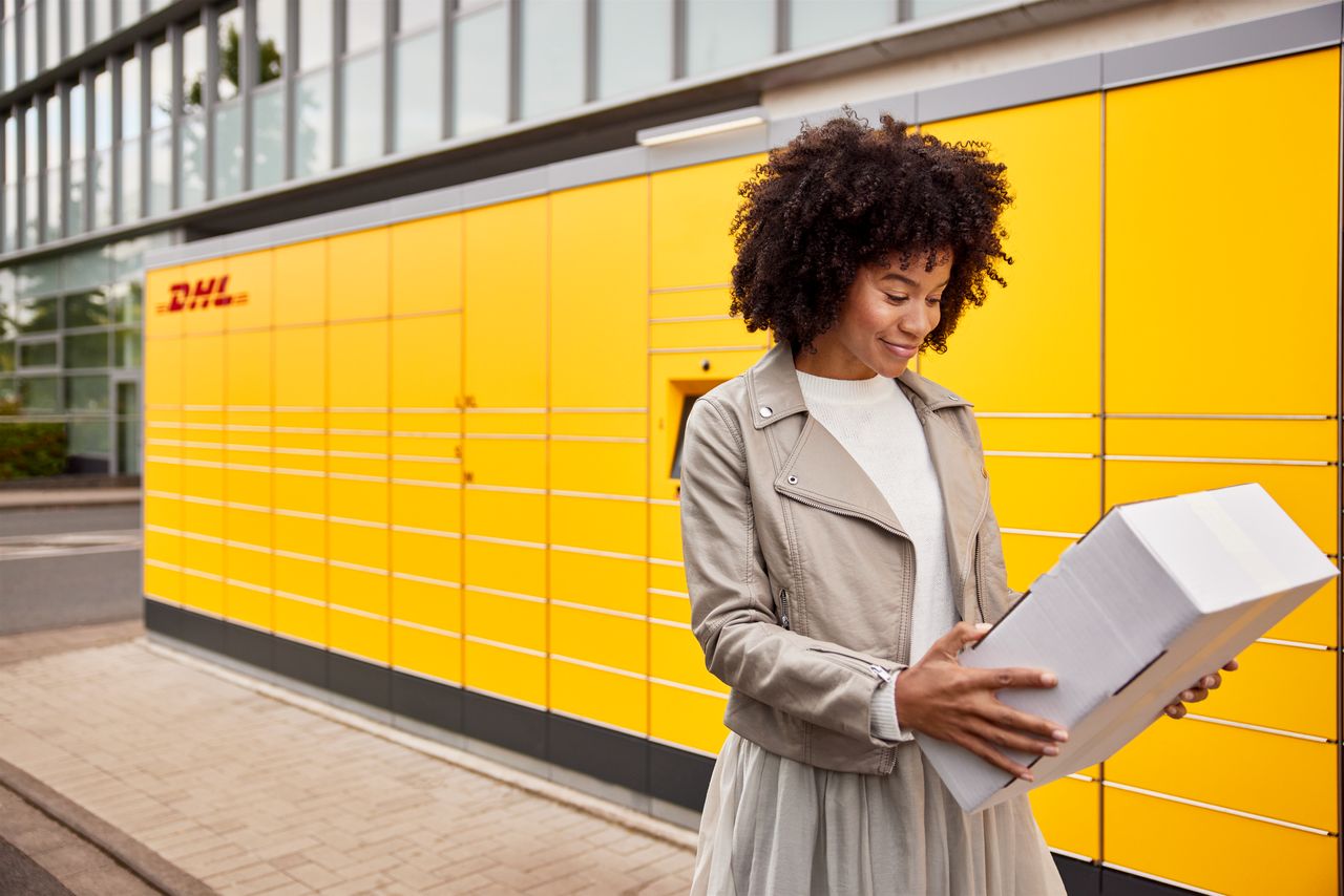 DHL_GR~1